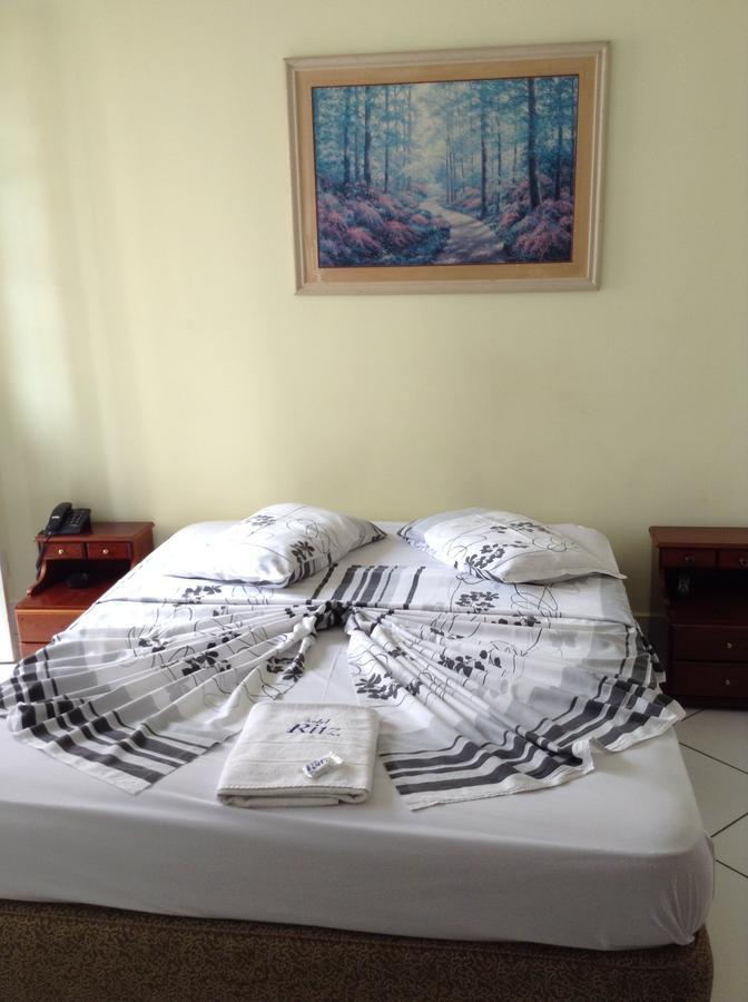 Ritz Hotel Santos  Zewnętrze zdjęcie